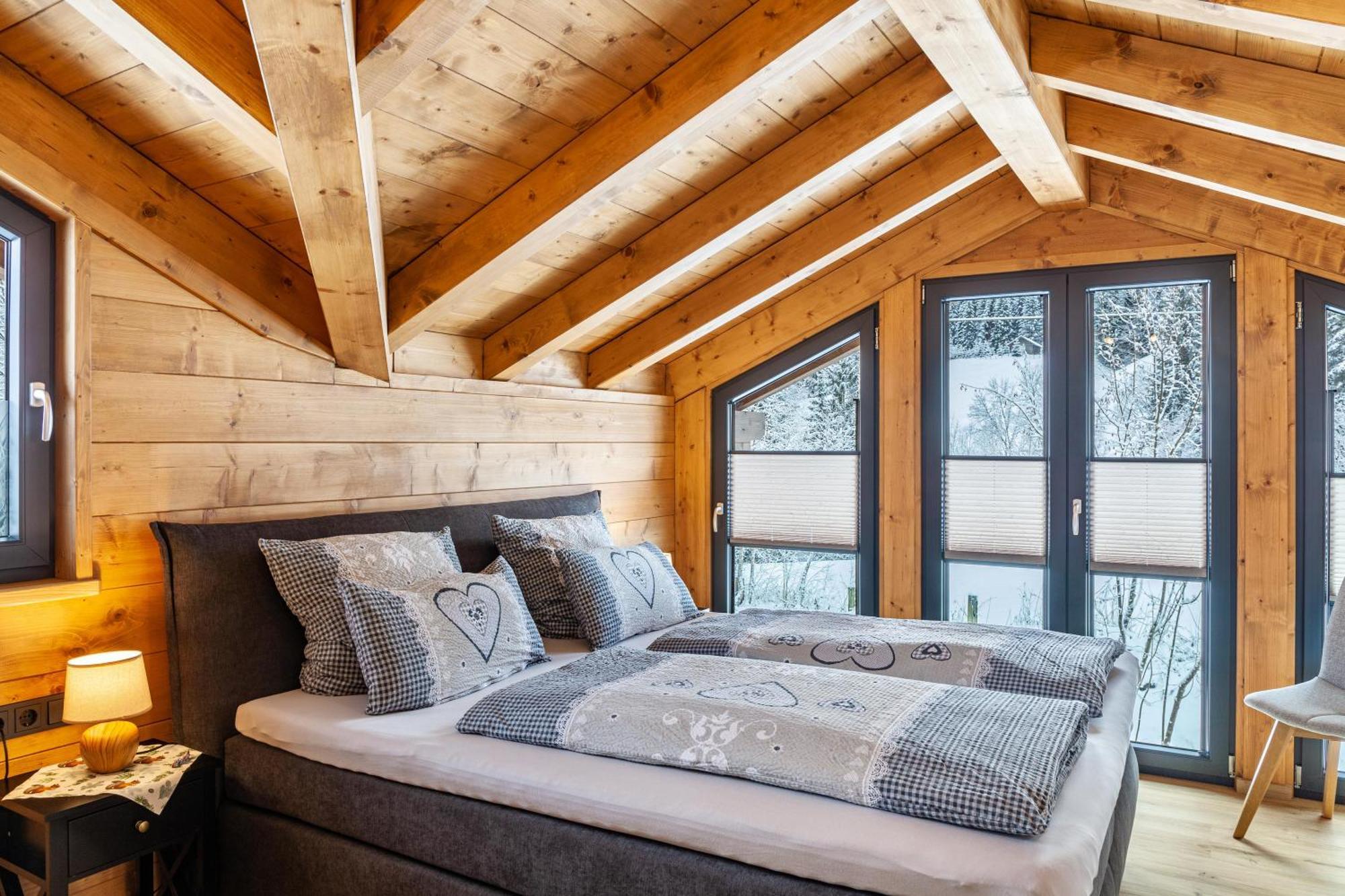 Chalet Aus Holz Гармиш-Партенкирхен Екстериор снимка