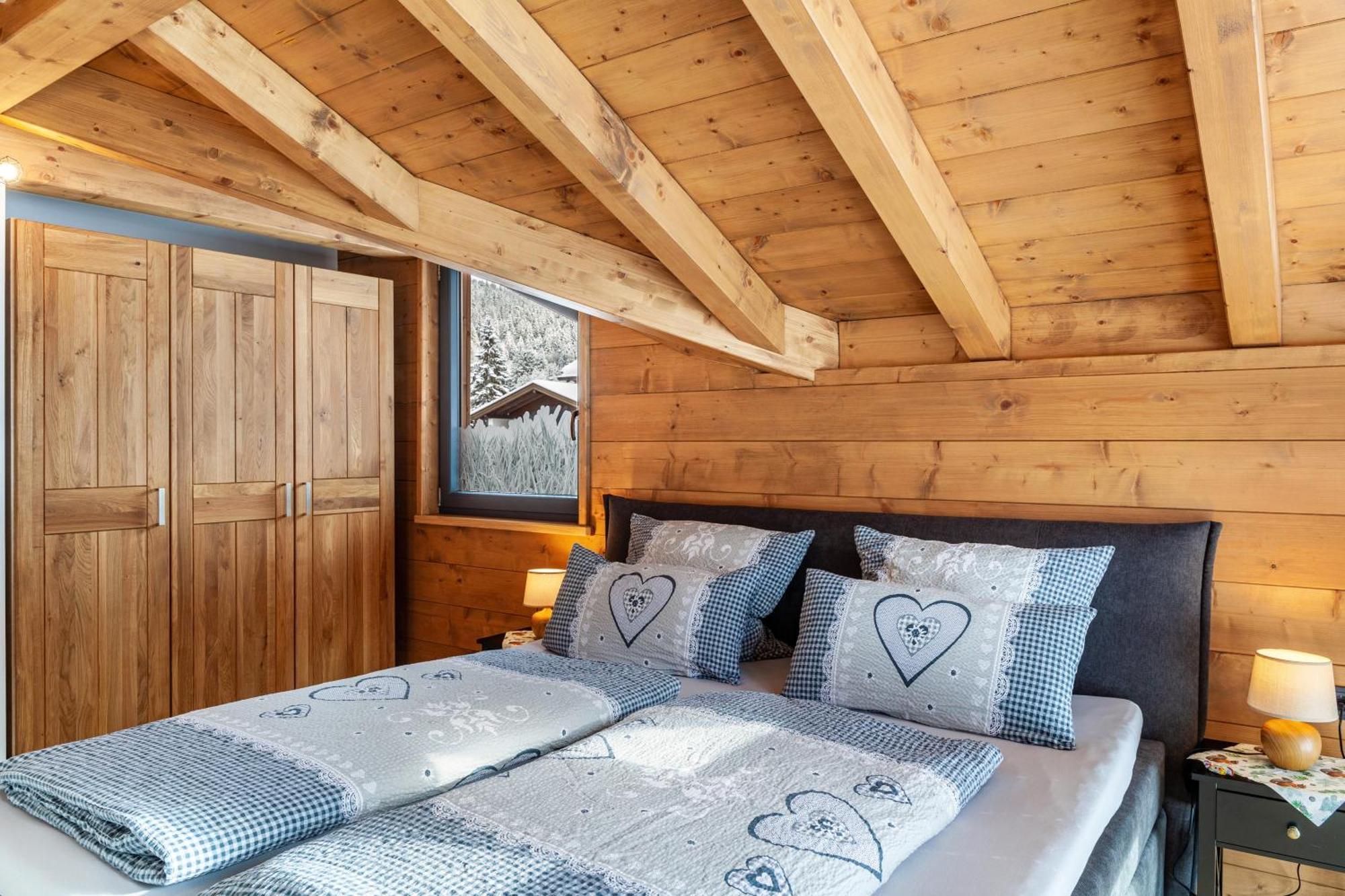 Chalet Aus Holz Гармиш-Партенкирхен Екстериор снимка
